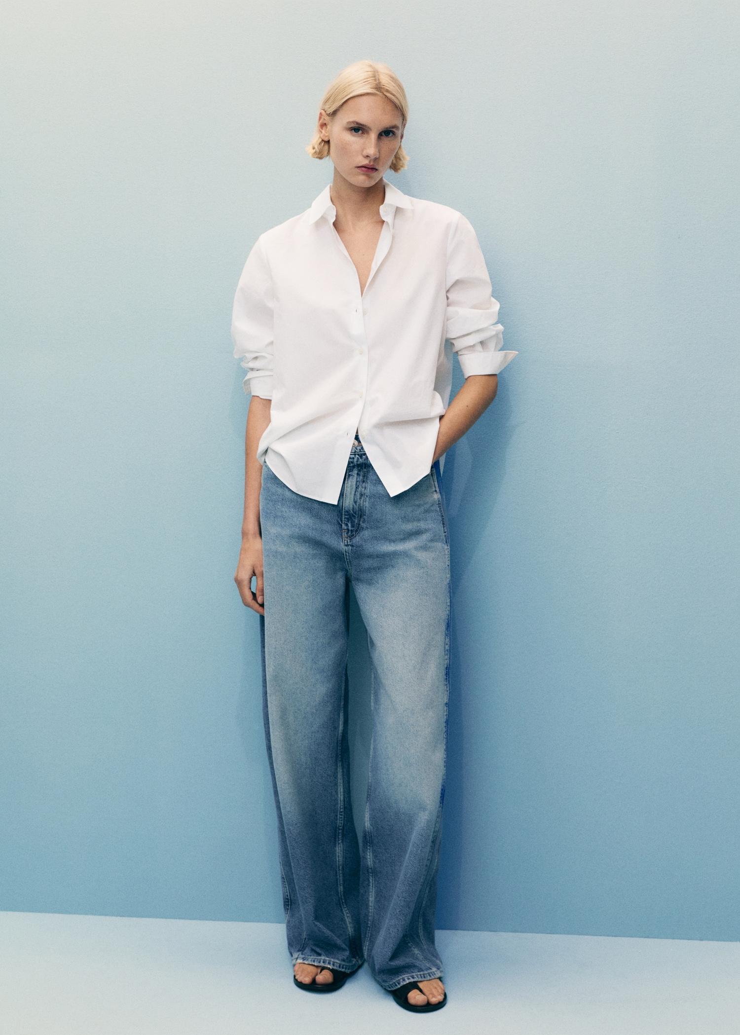 High-rise balloon jeans - Women | MANGO USA Product Image