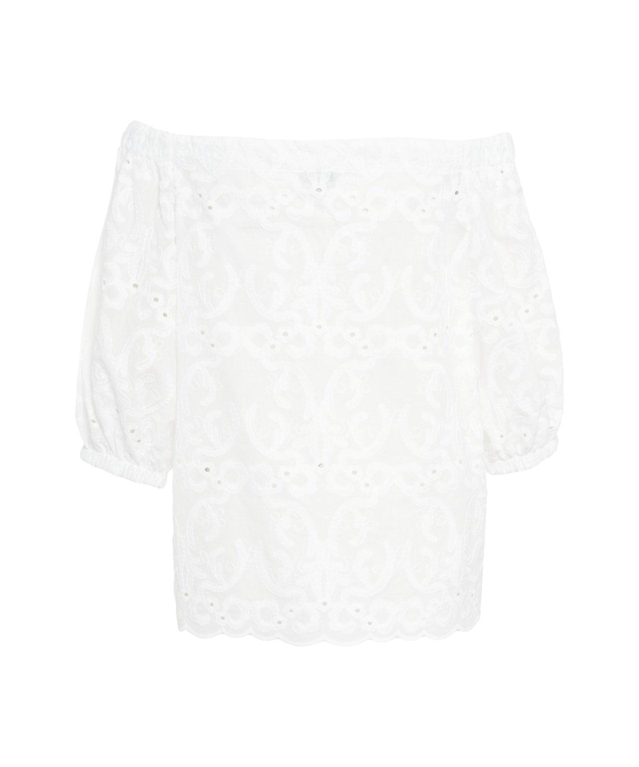 Blouse with embroideries Product Image