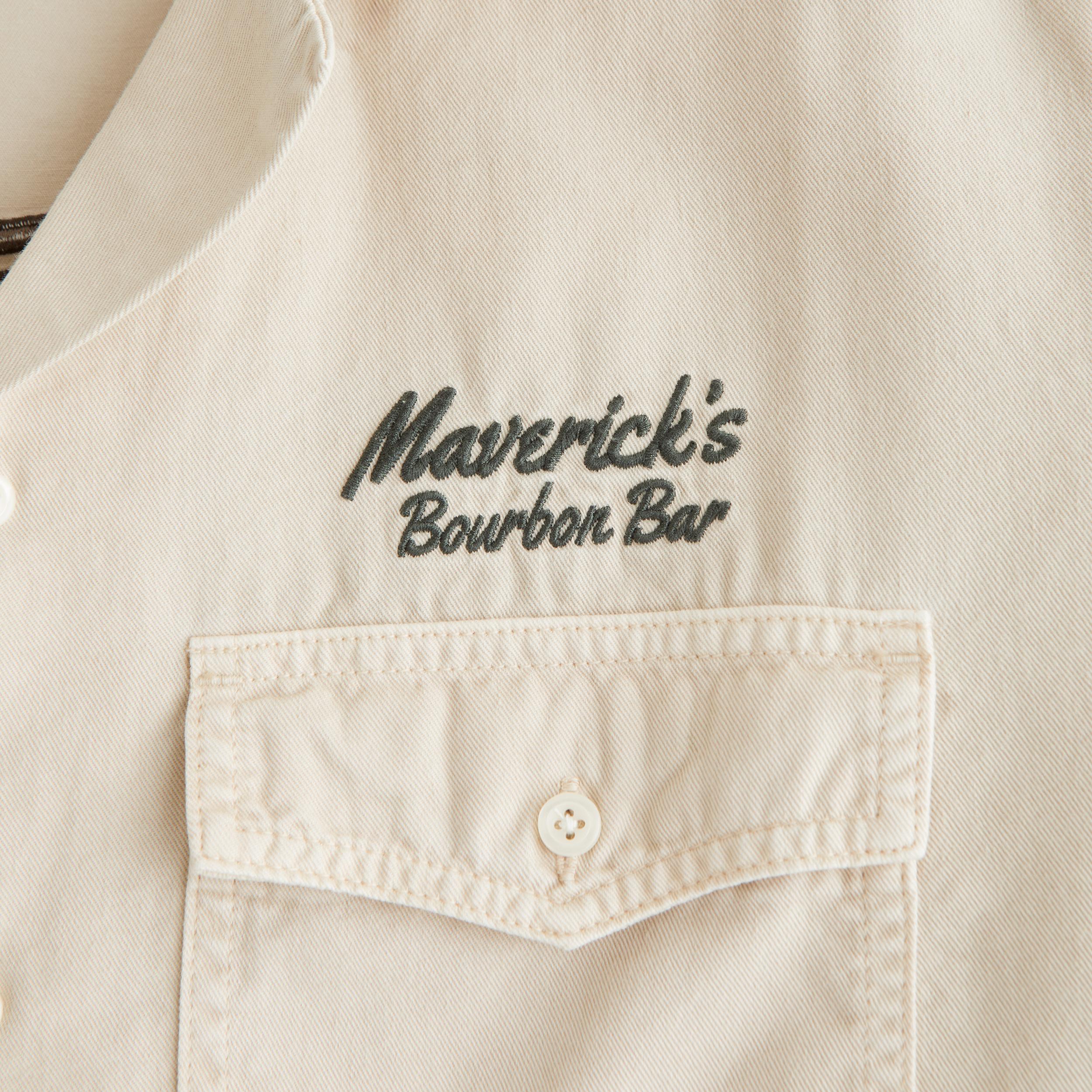 Short-Sleeve Cropped Western Graphic Button-Up Shirt Product Image