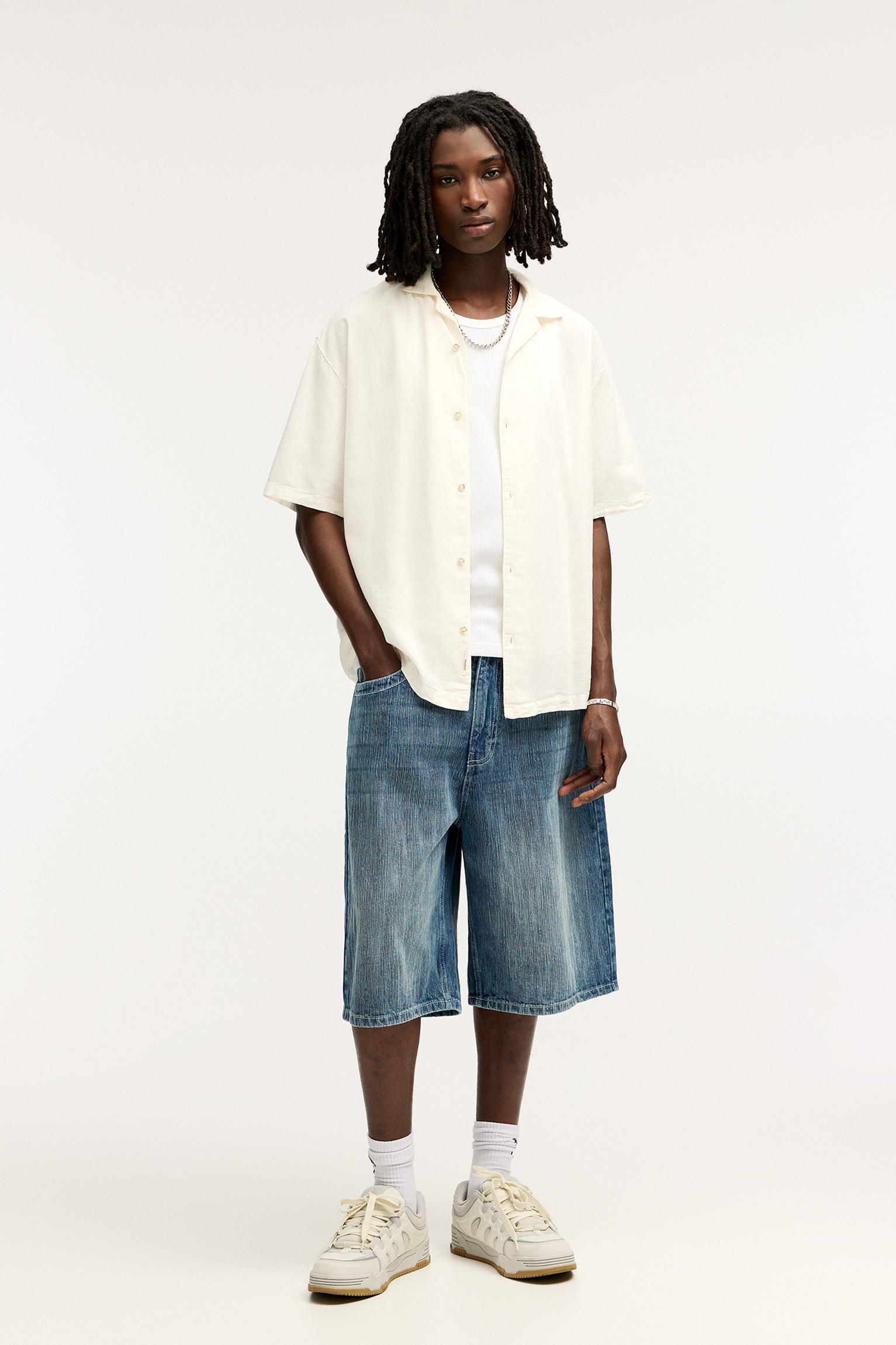 Basic short sleeve linen blend shirt Product Image