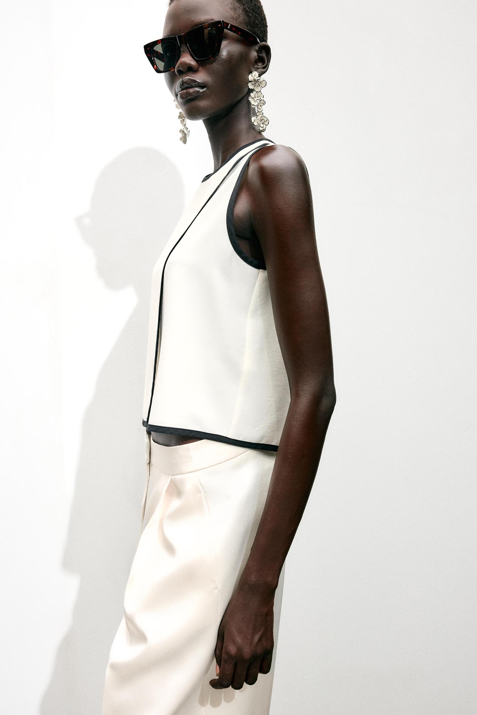 CONTRAST TRIM CREPE TOP Product Image