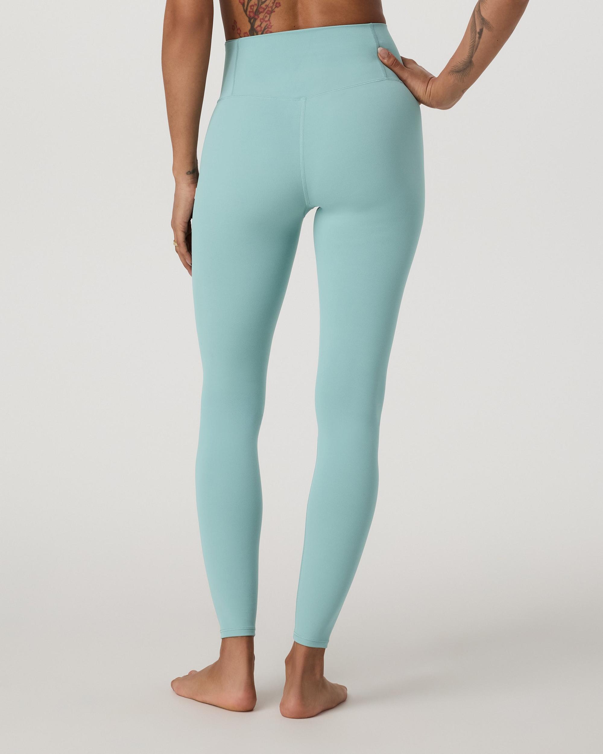 Vuori AllTheFeels™ Legging Product Image