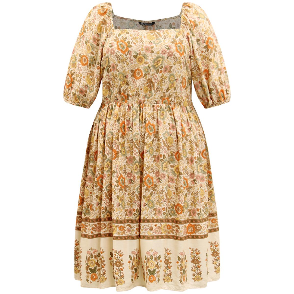 Plus Size Floral Print Pocket Square Neck Elastic Cuffs Dress Apricot Women Vacation Elastic cuffs Square Neck Short sleeve Curvy Midi Dress BloomChic 18-20/2X Product Image
