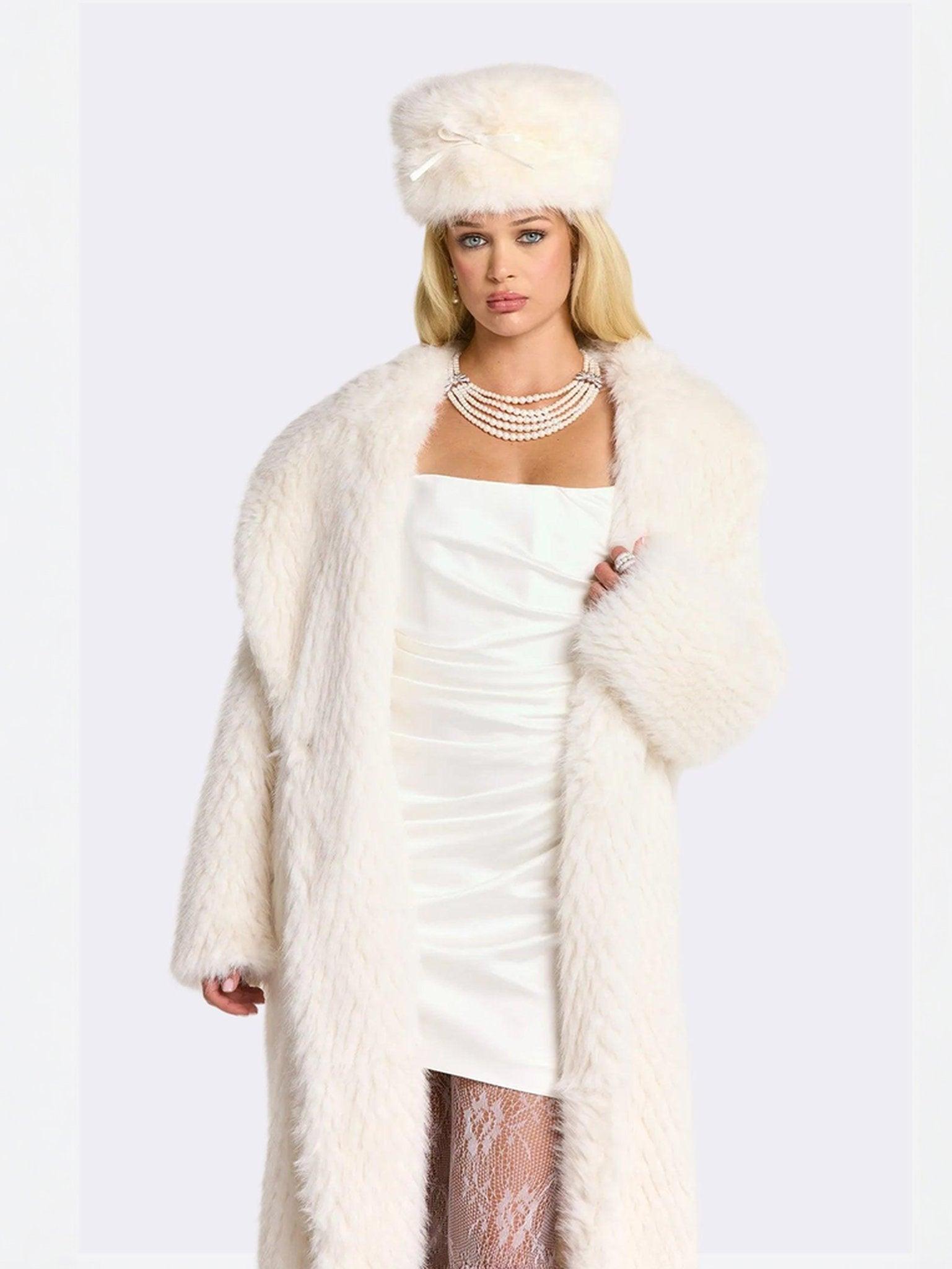 Marisa Fur Coat (White) Product Image