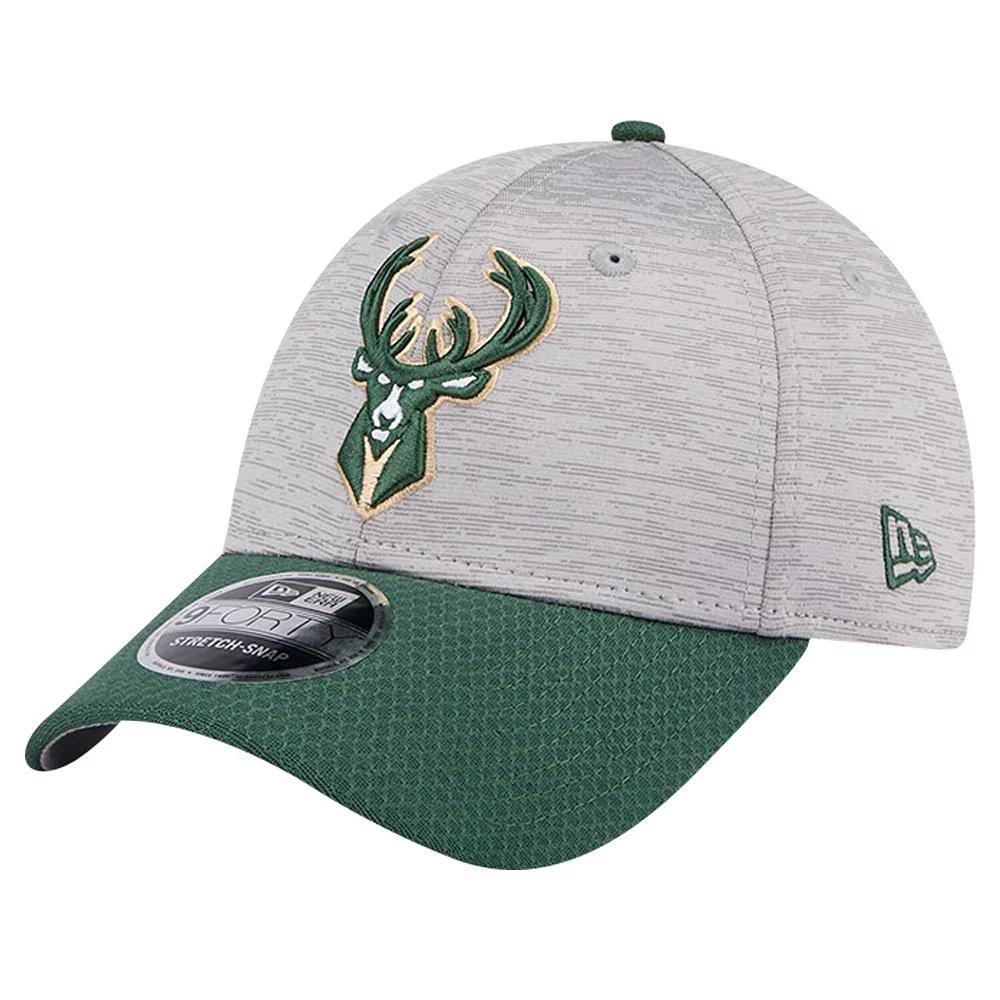 Men's New Era Heather Gray/Hunter Green Milwaukee Bucks Active Digi-Tech Two-Tone 9FORTY Adjustable Hat, Grey Product Image