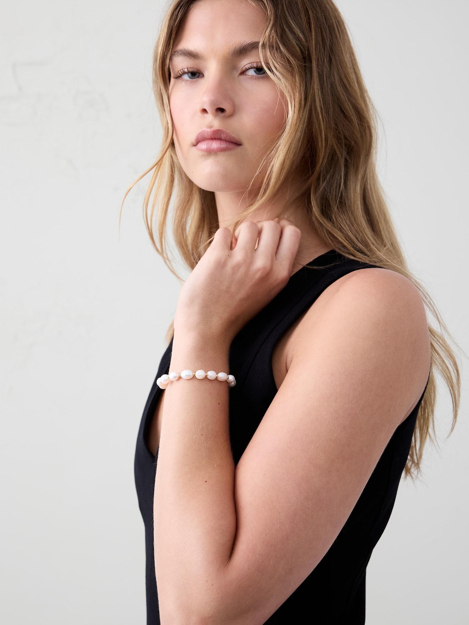 Pearl Bracelet Product Image