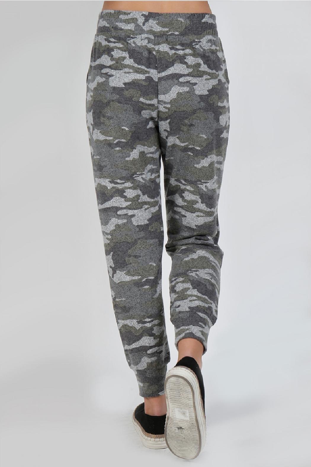 Cozy Camo Jogger Product Image