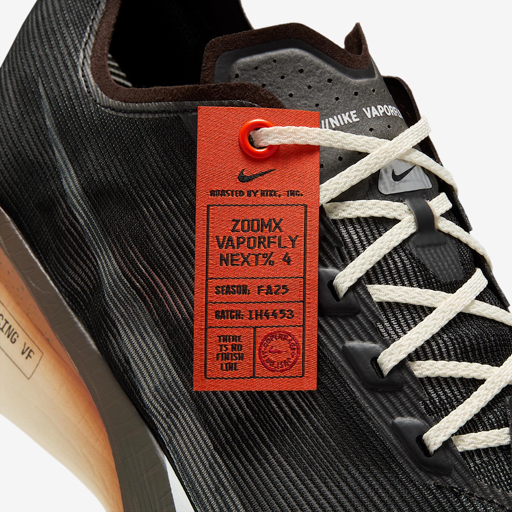 Nike Mens Vaporfly 4 Road Racing Shoes | IH4453-220 Product Image