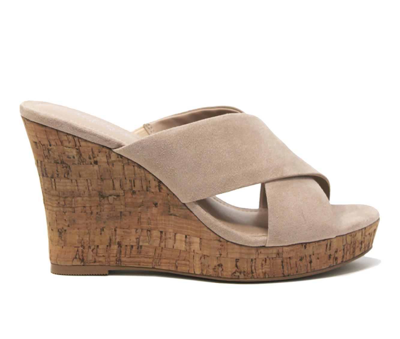 Women's Charles by Charles David Latrice Wedge Sandals Product Image