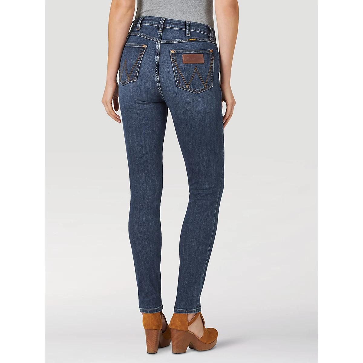 Women's Wrangler Retro® High Rise Skinny Jean in Leah Product Image