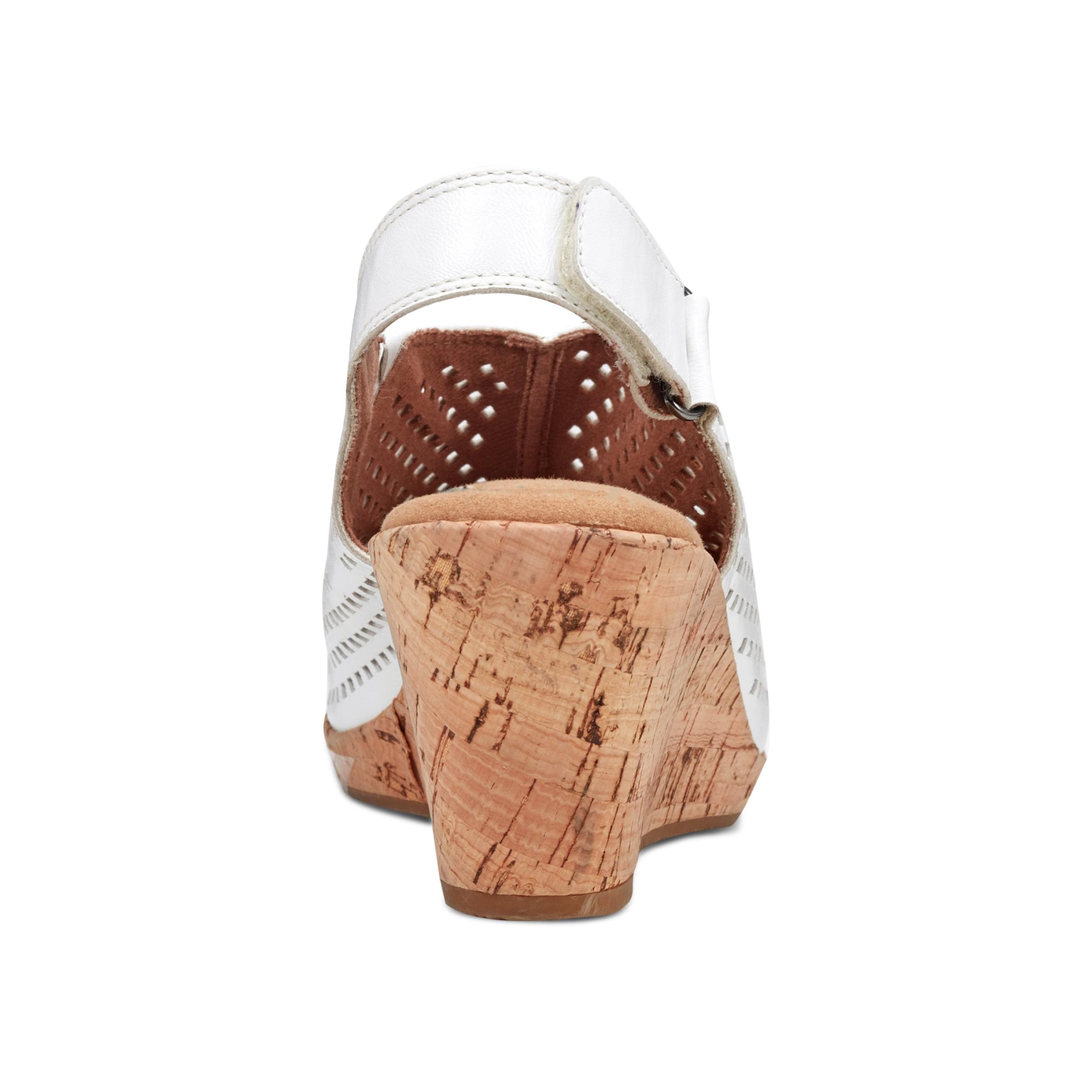 Women's Briah Perforated Slingback Sandal Product Image