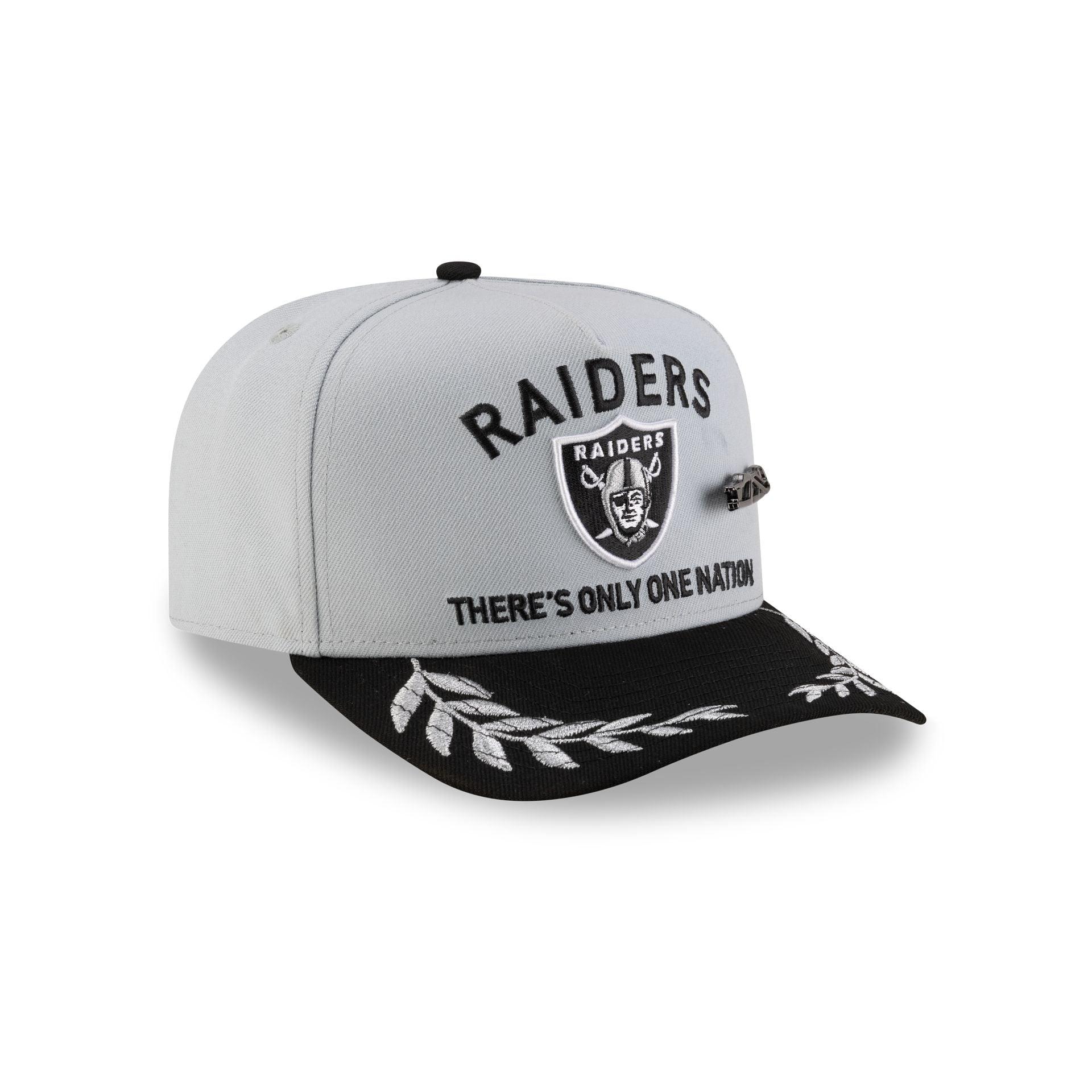 Las Vegas Raiders 2025 Draft Chrome White 59FIFTY A-Frame Fitted Hat Male Product Image
