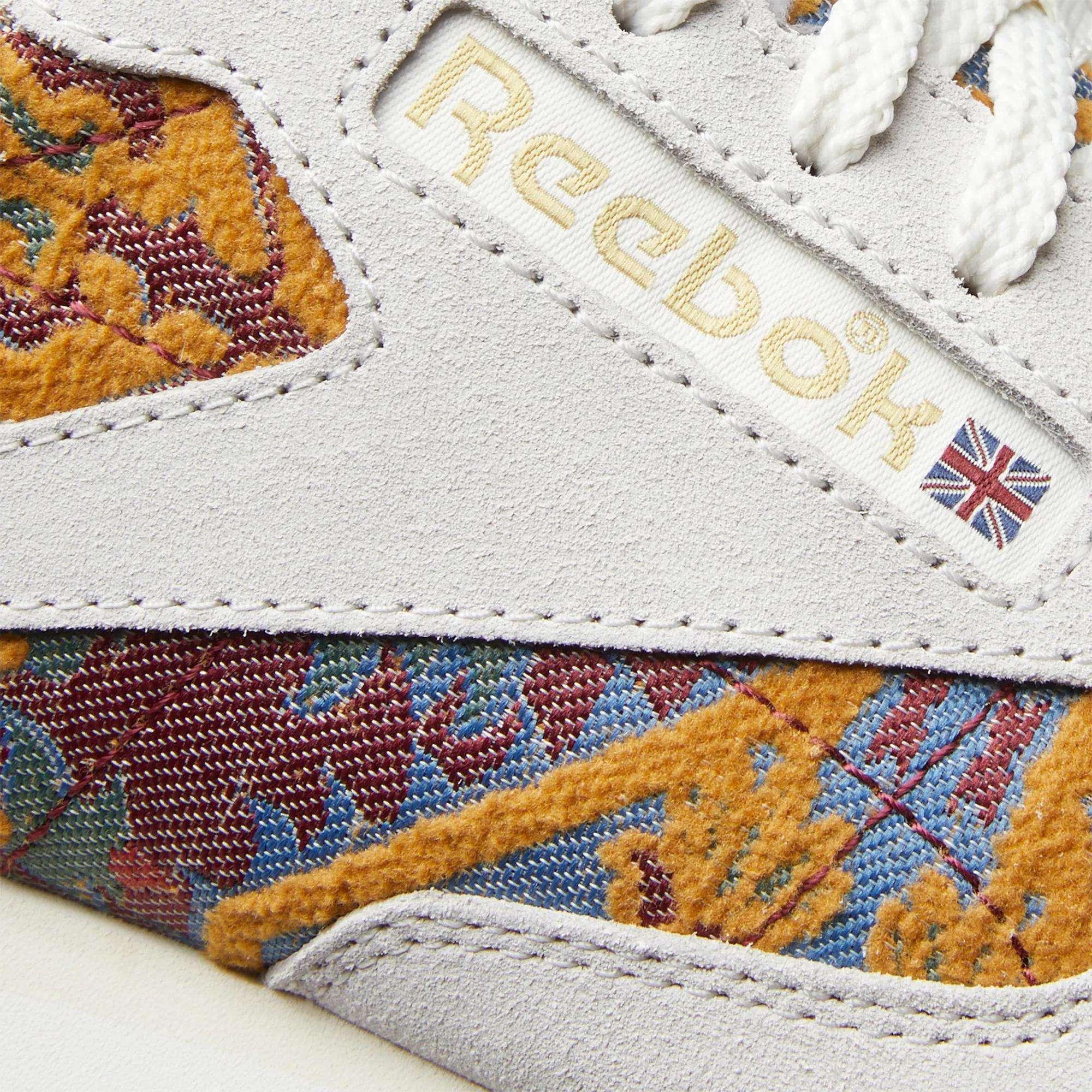 Classic Leather 1983 Vintage Shoes Product Image