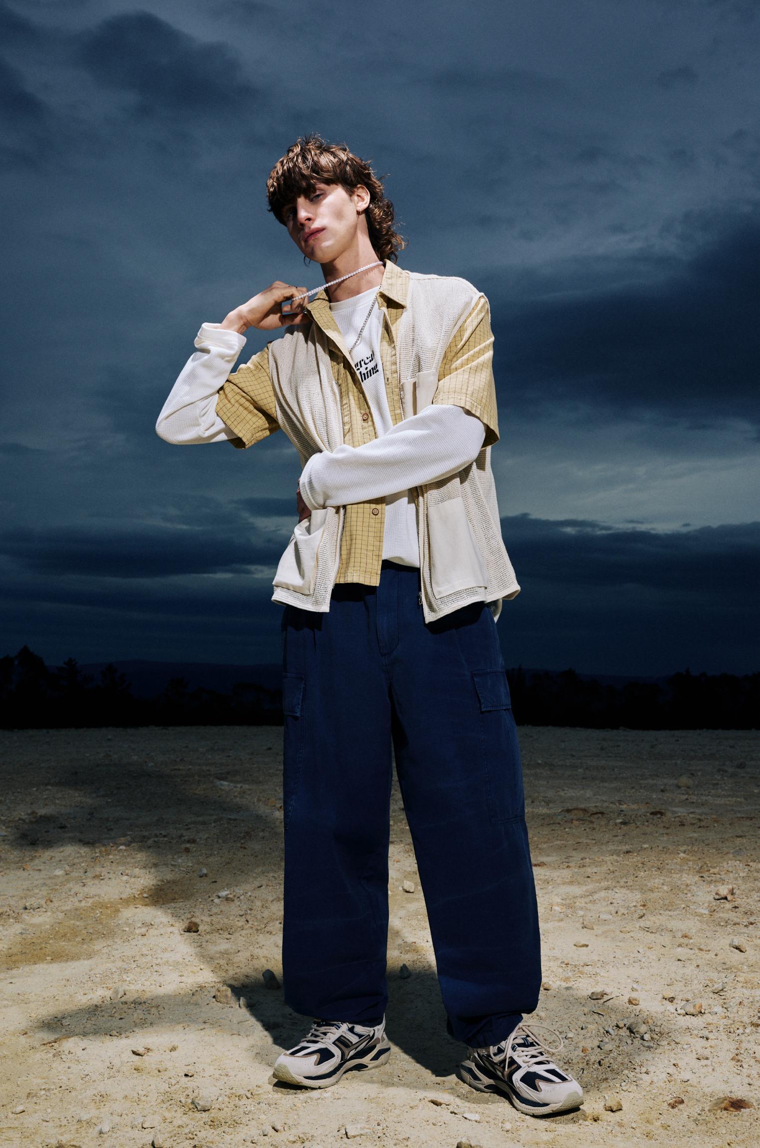 Balloon fit cargo pants Product Image