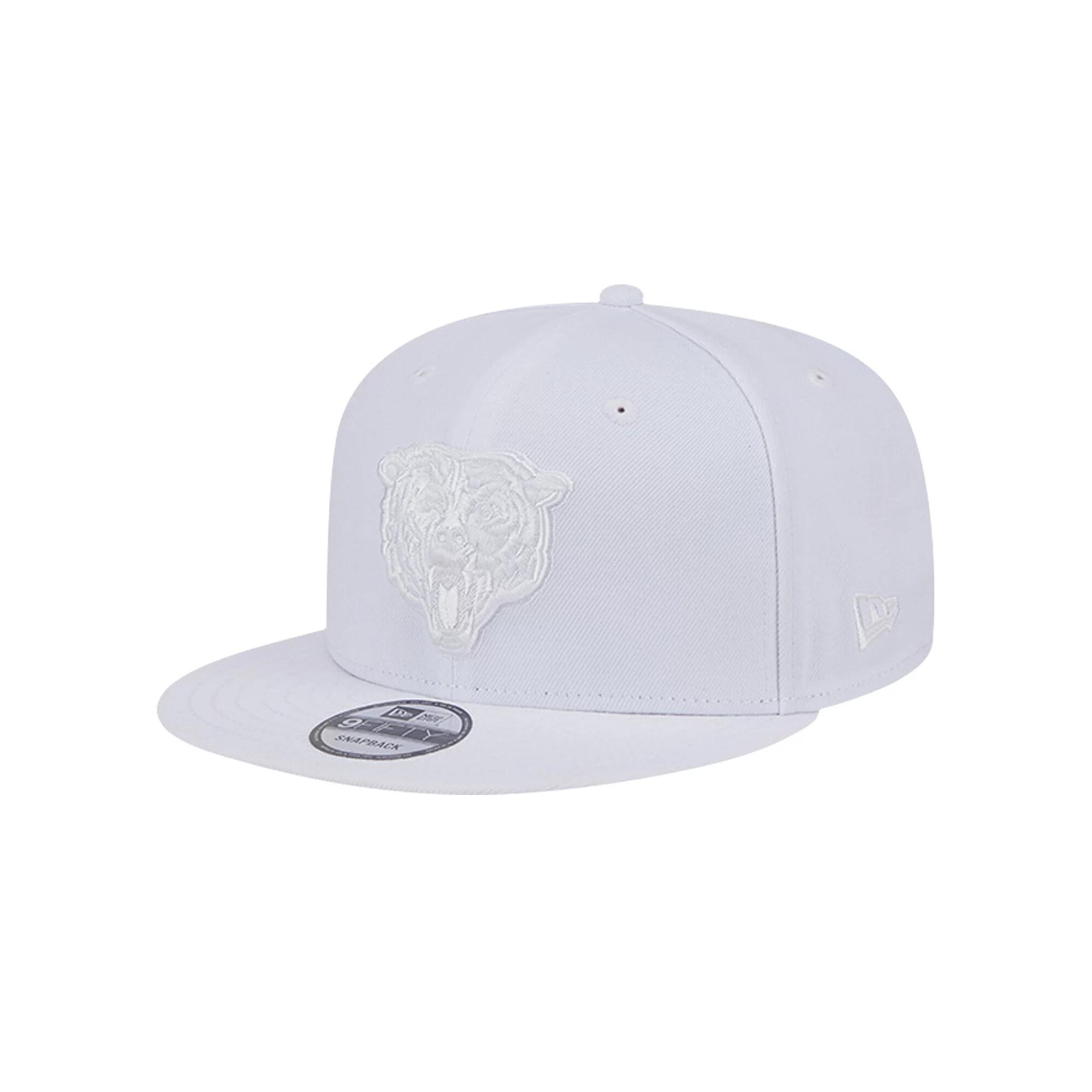 Men's New Era Chicago Bears Main White on White 9FIFTY Snapback Hat Product Image