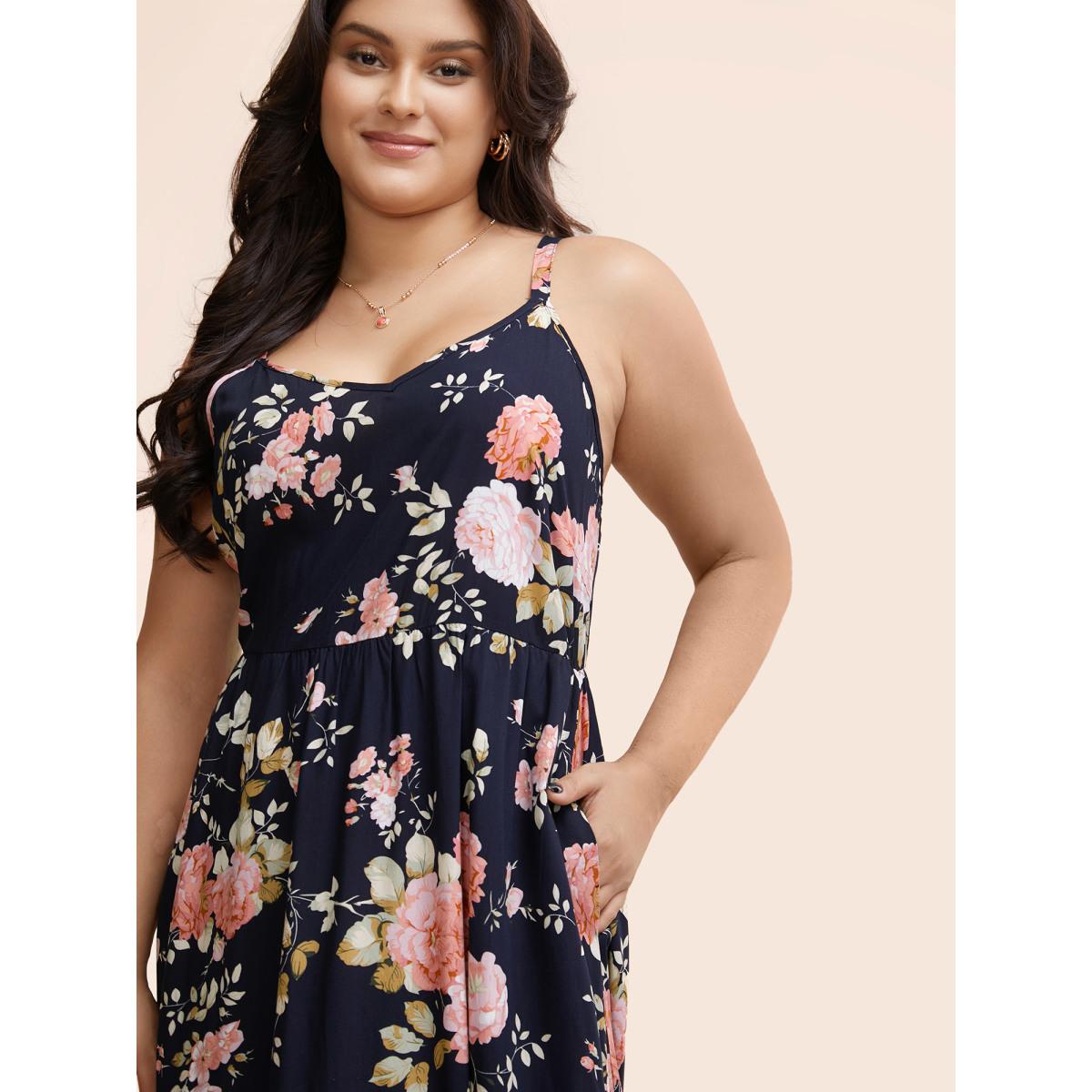 Plus Size Heart Neckline Contrast Webbing Cami Dress DarkBlue Women Elegant Woven ribbon&lace trim Heart neckline Sleeveless Curvy BloomChic 26/4X Product Image