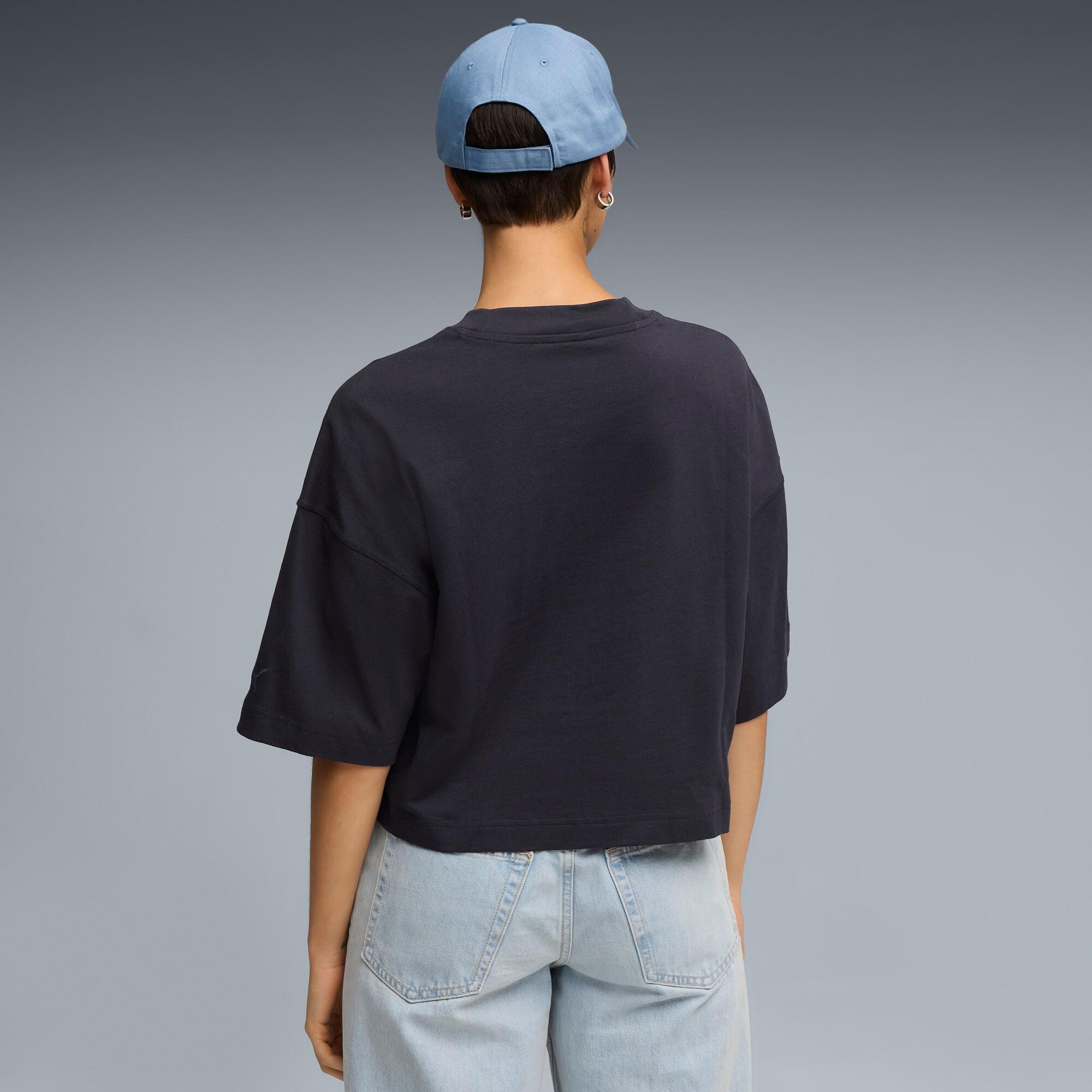 Premium Essentials Graphic Tee Women Product Image