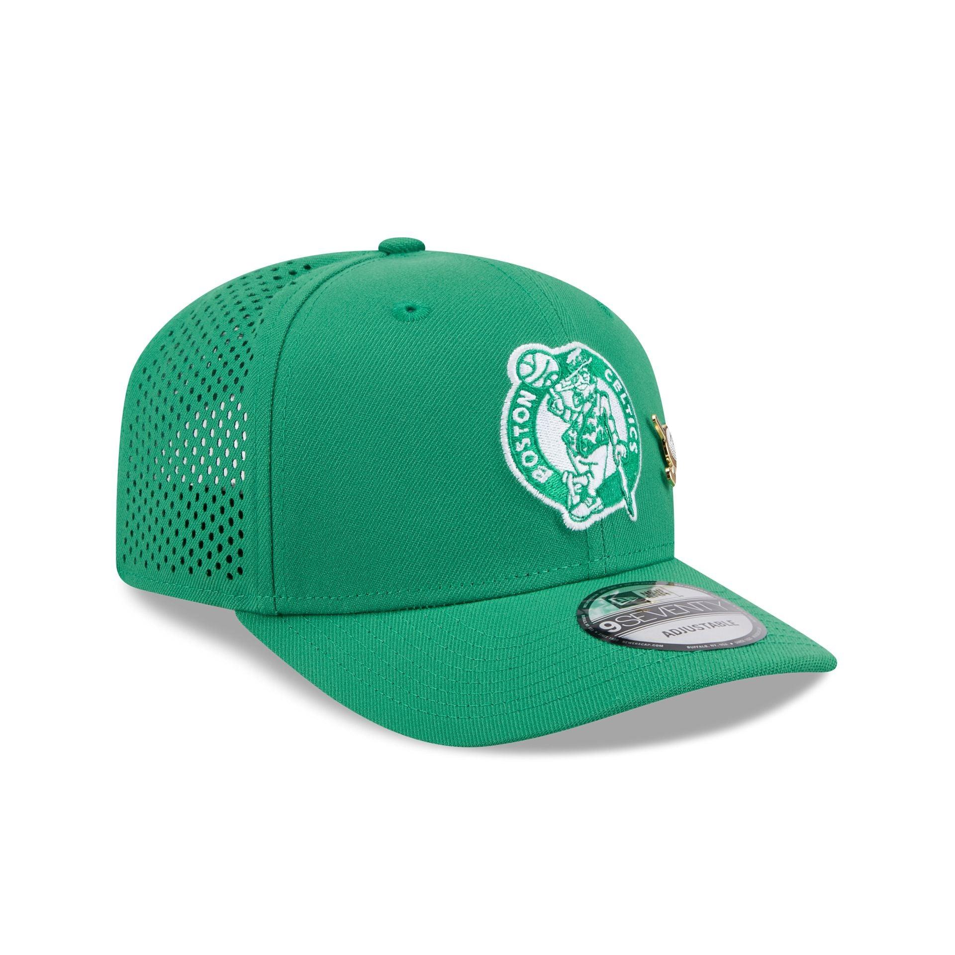 Atlanta Braves St. Patrick's Day 2025 9SEVENTY Stretch-Snap Hat Male Product Image