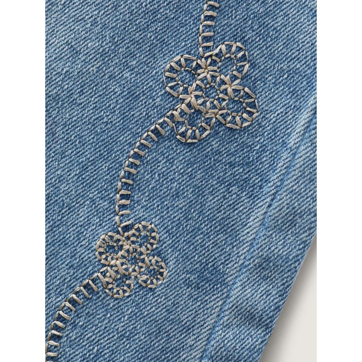 Plus Size Supersoft Floral Embroidered Flared Hem Jeans Women Denimindigo Leisure Embroidered High stretch Slanted pocket Jeans BloomChic 16/1X Product Image
