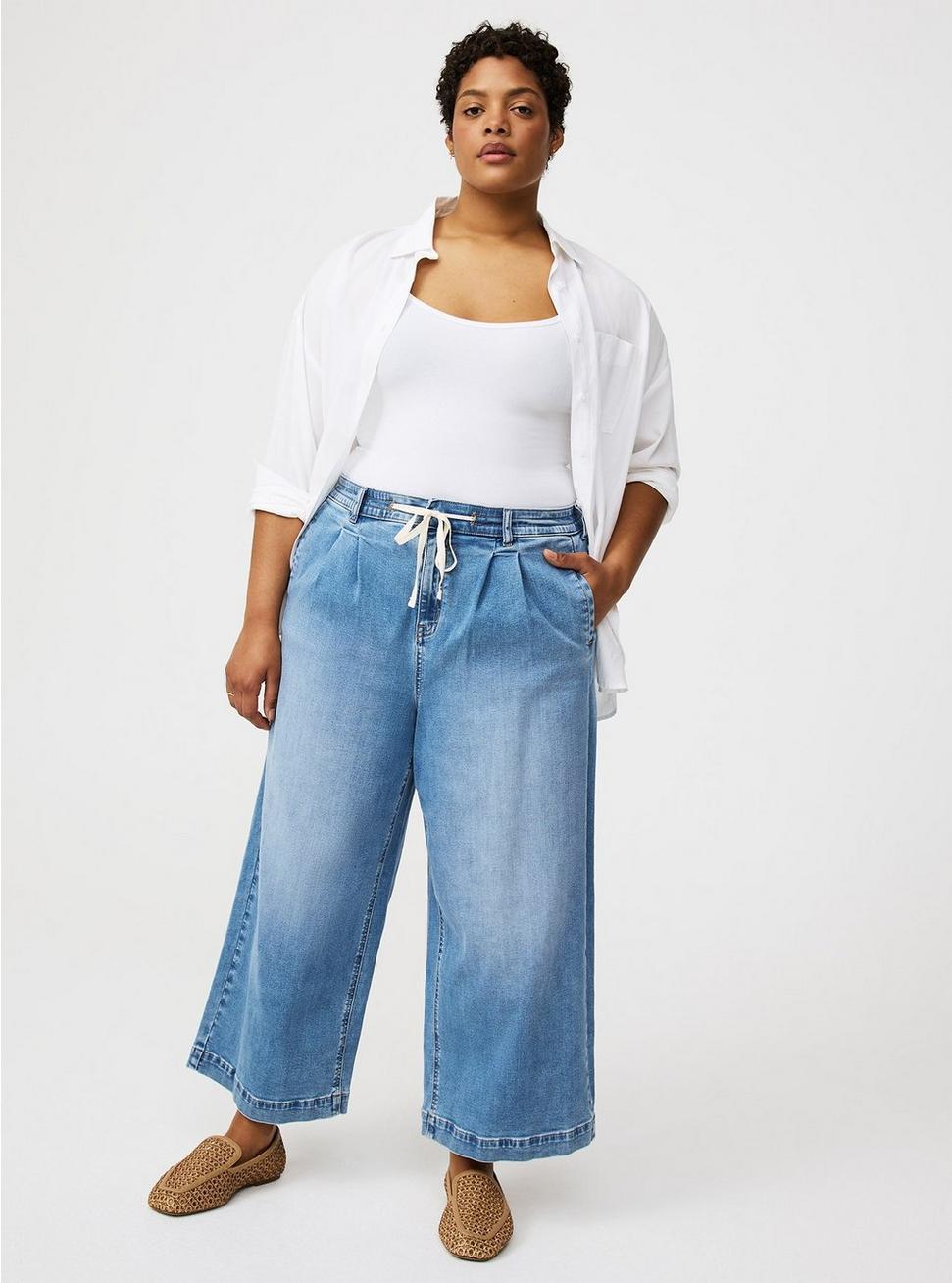 High-Rise Wide Leg Ankle Crop Jean Product Image