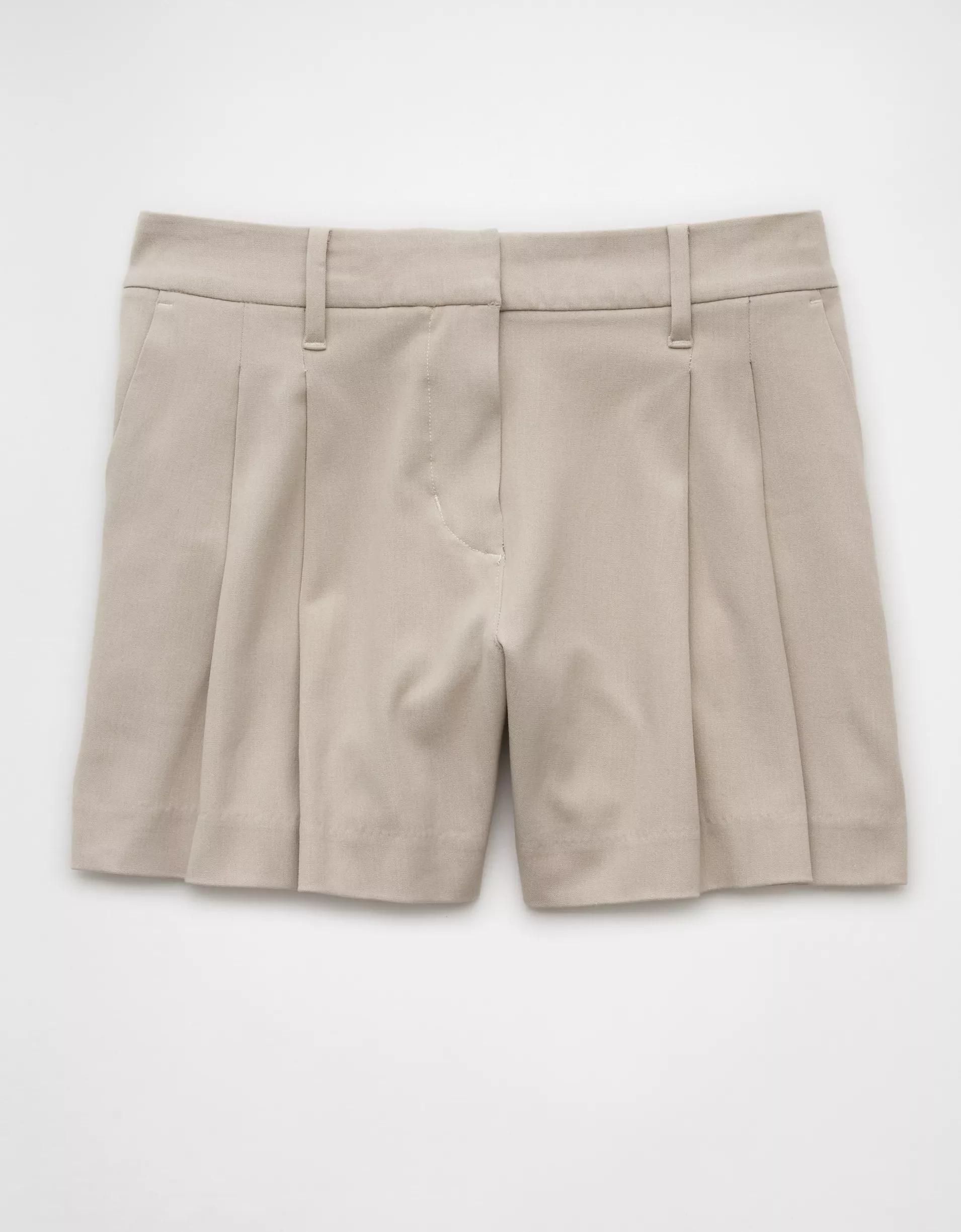 AE 6" Stretch High-Waisted Pleated Trouser Short Product Image