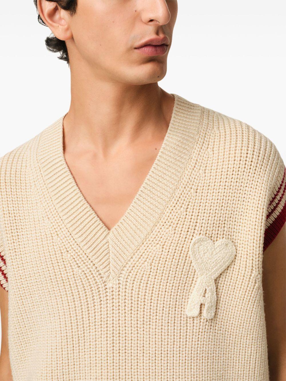 Ami de Coeur knitted vest Product Image