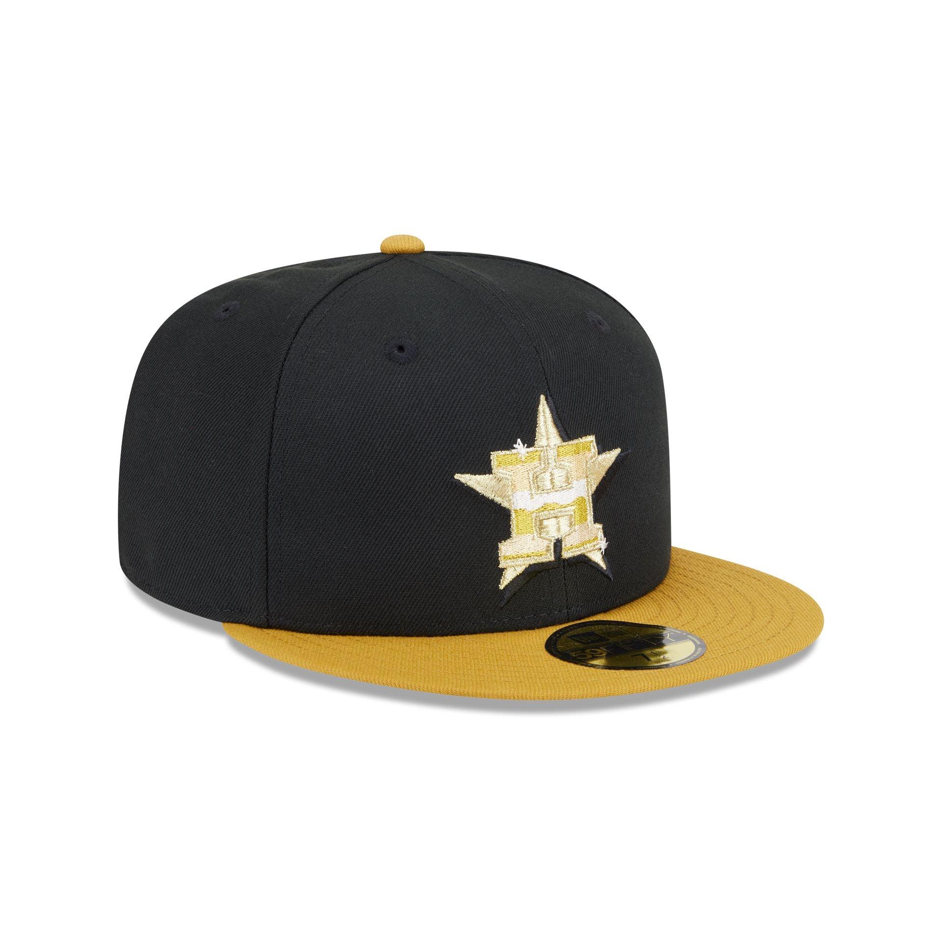 Cleveland Guardians Metallic Gold Logo 59FIFTY Fitted Hat Male Product Image