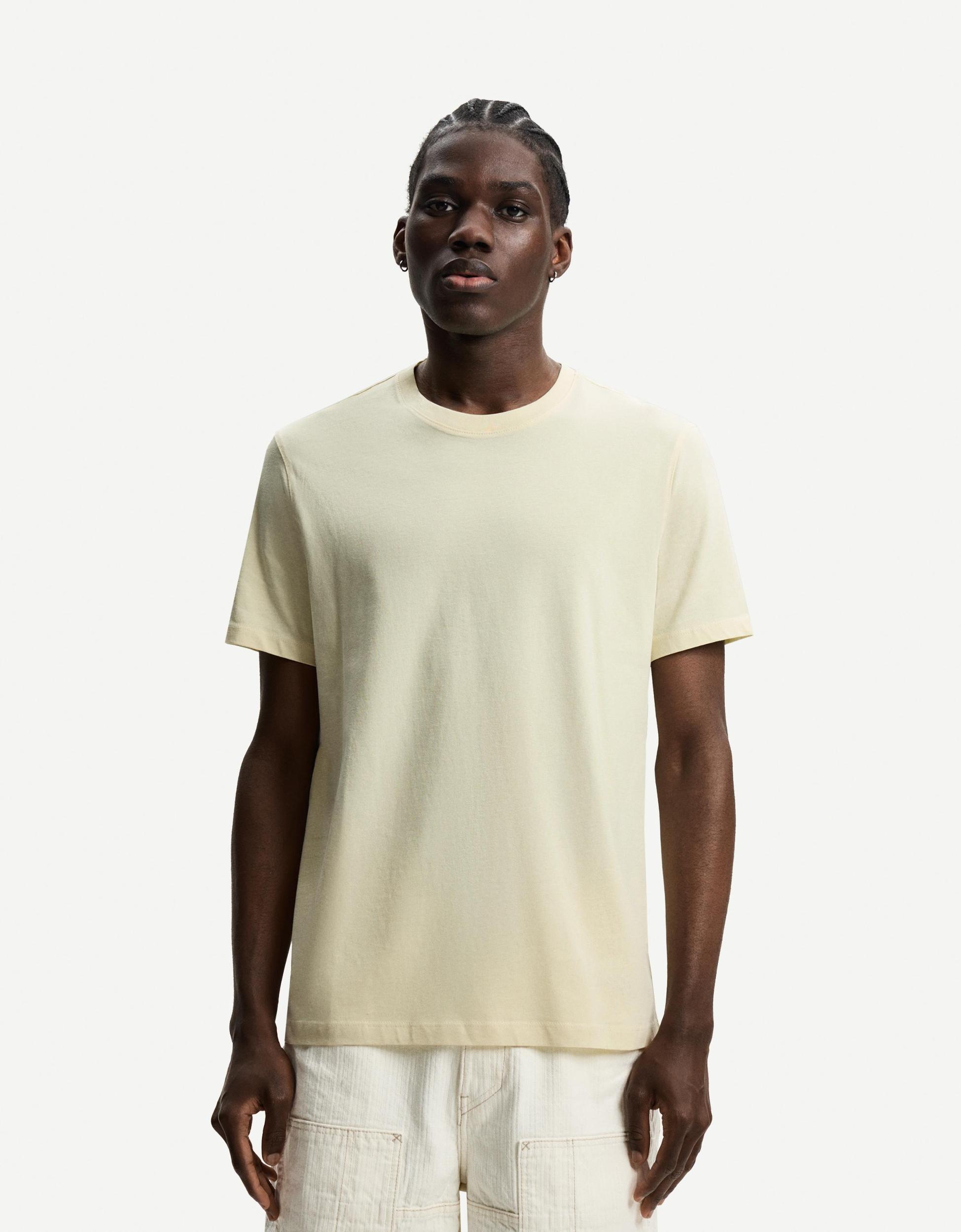 Basic short sleeve T-shirt Product Image