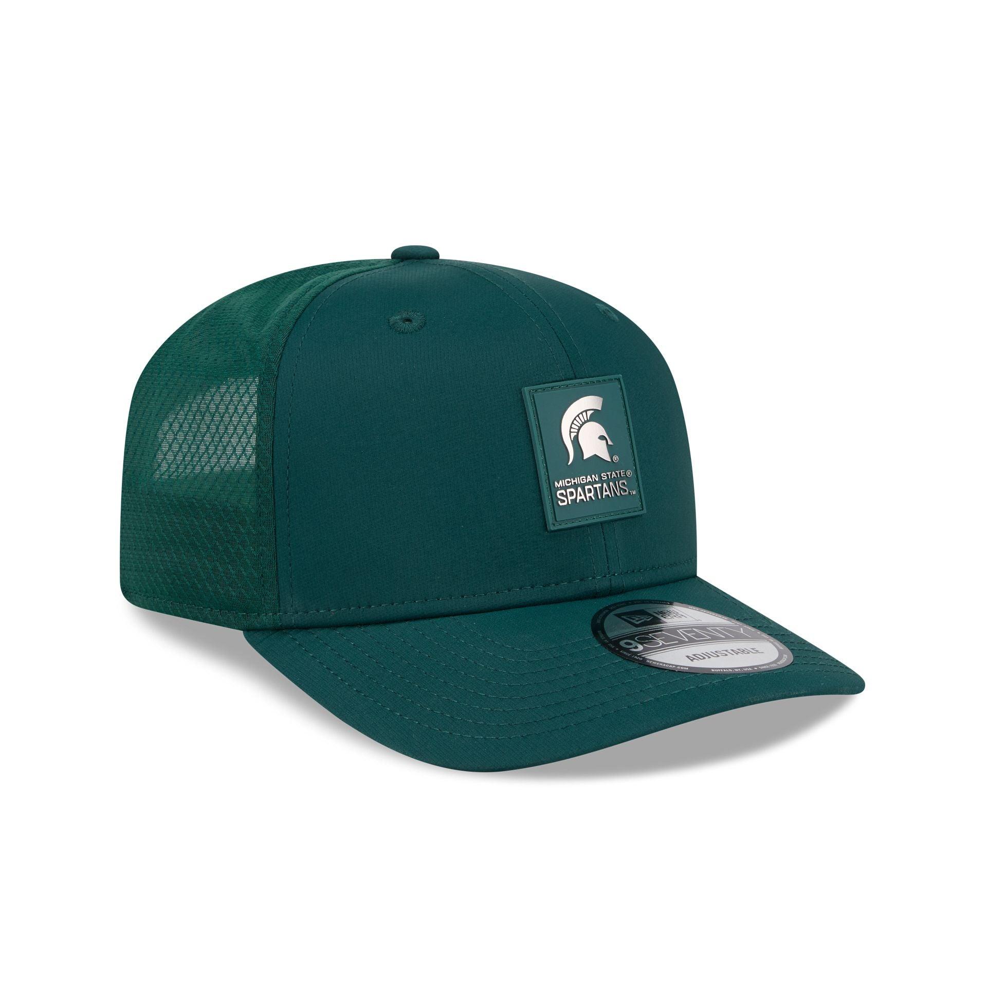 Atlanta Braves St. Patrick's Day 2025 9SEVENTY Stretch-Snap Hat Male Product Image
