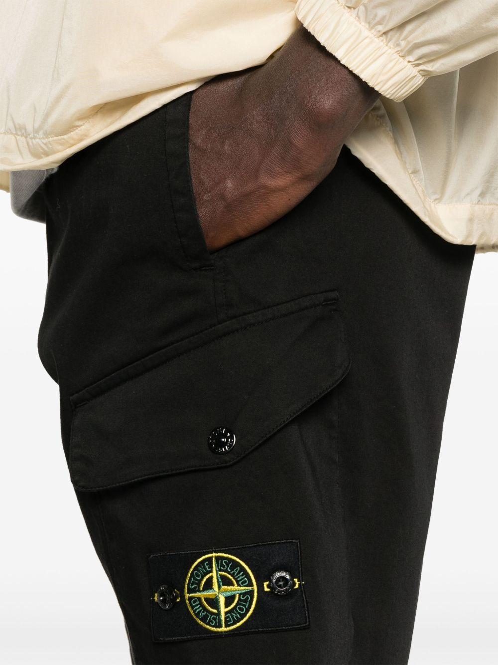 Compass-badge cargo shorts Product Image