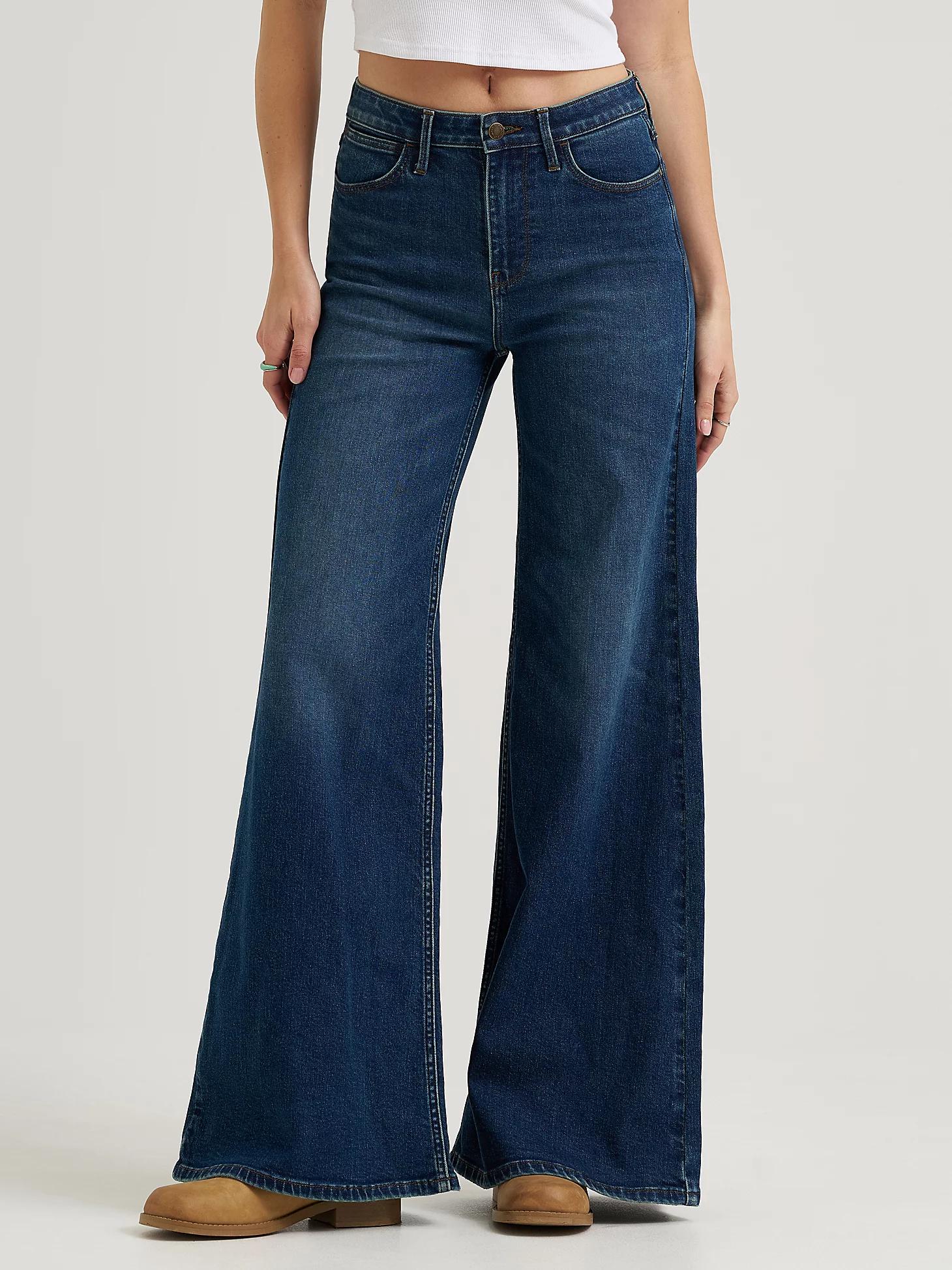 Women's High Rise Wide Leg Jean in Clover Product Image