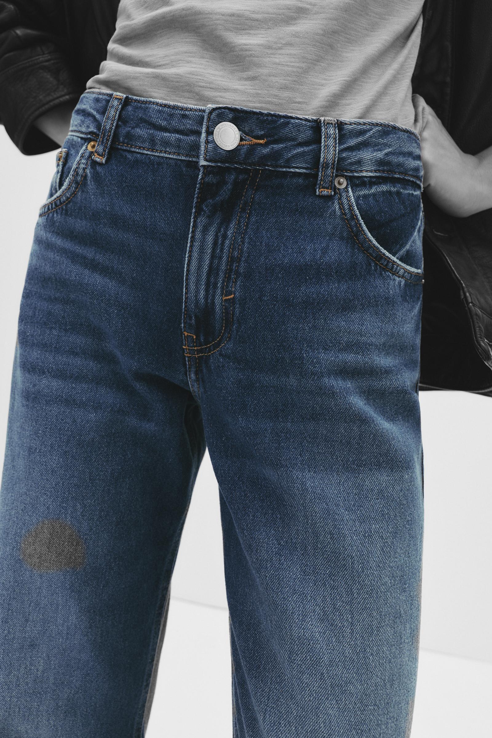 Loose flared jeans Product Image