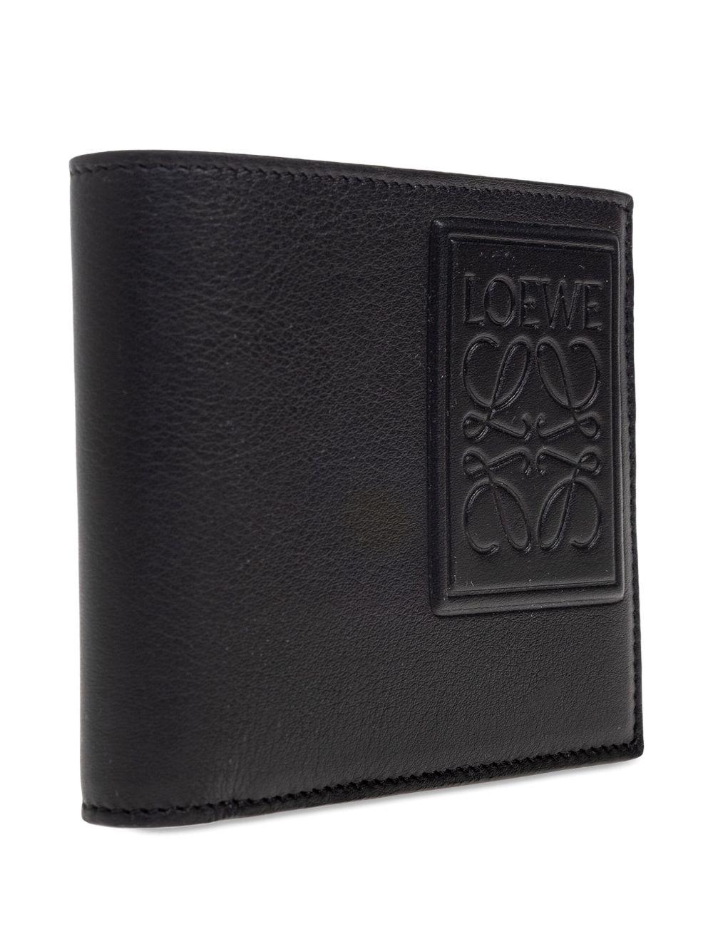 embossed leather wallet Product Image