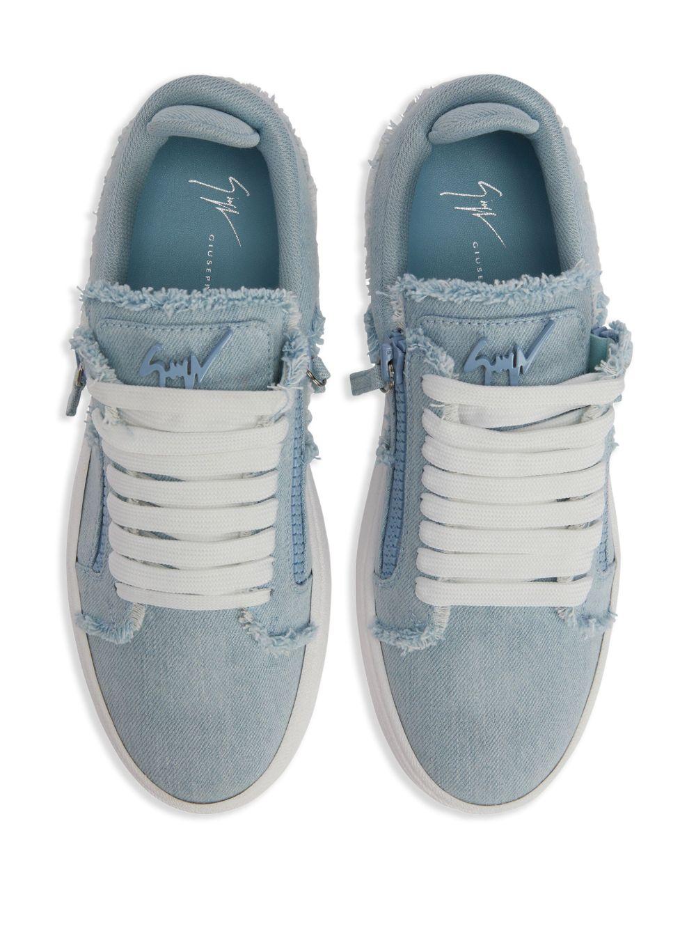 GZ94 raw-cut sneakers Product Image