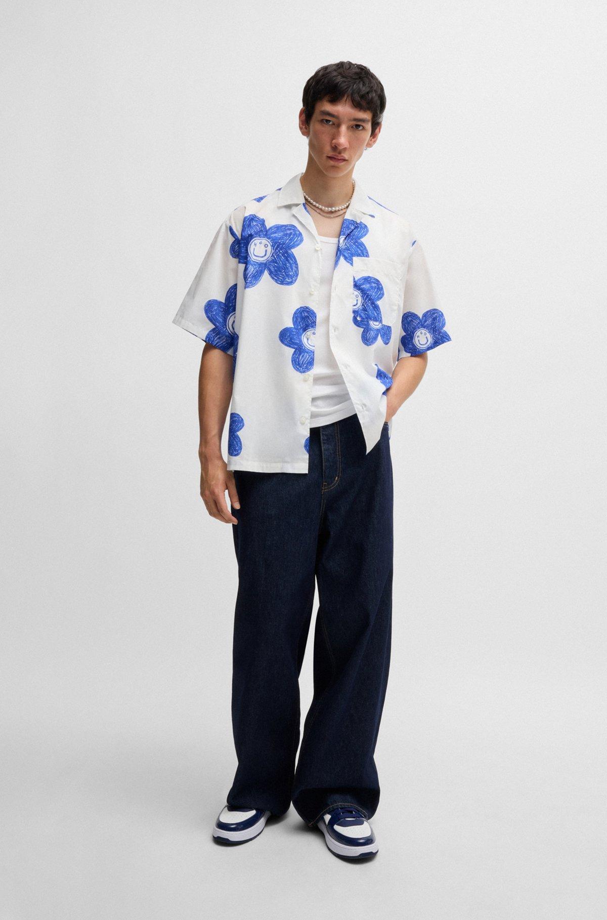 Relaxed-fit shirt in printed cotton poplin Product Image