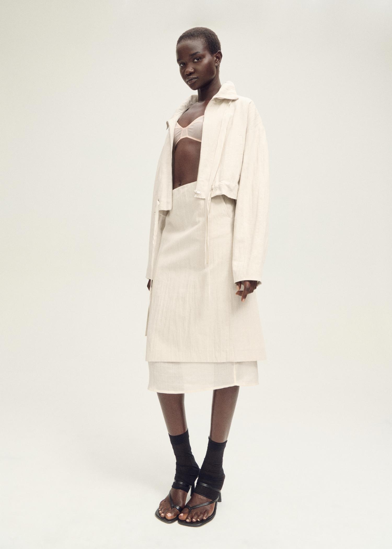 Linen-blend cropped jacket - Women | MANGO USA Product Image