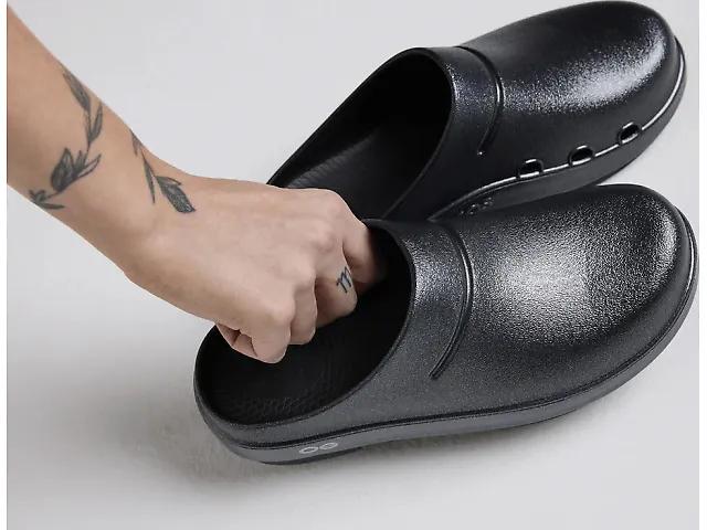 OOFOS OOcloog Luxe Product Image