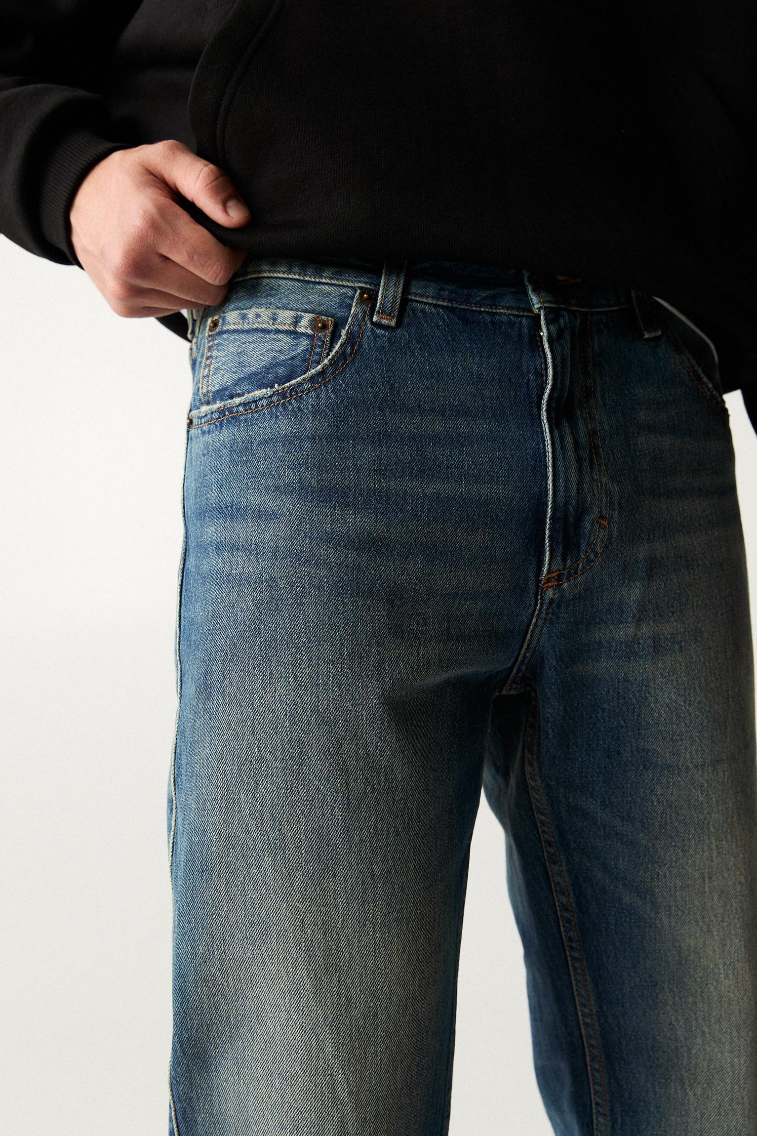 Straight fit vintage jeans Product Image