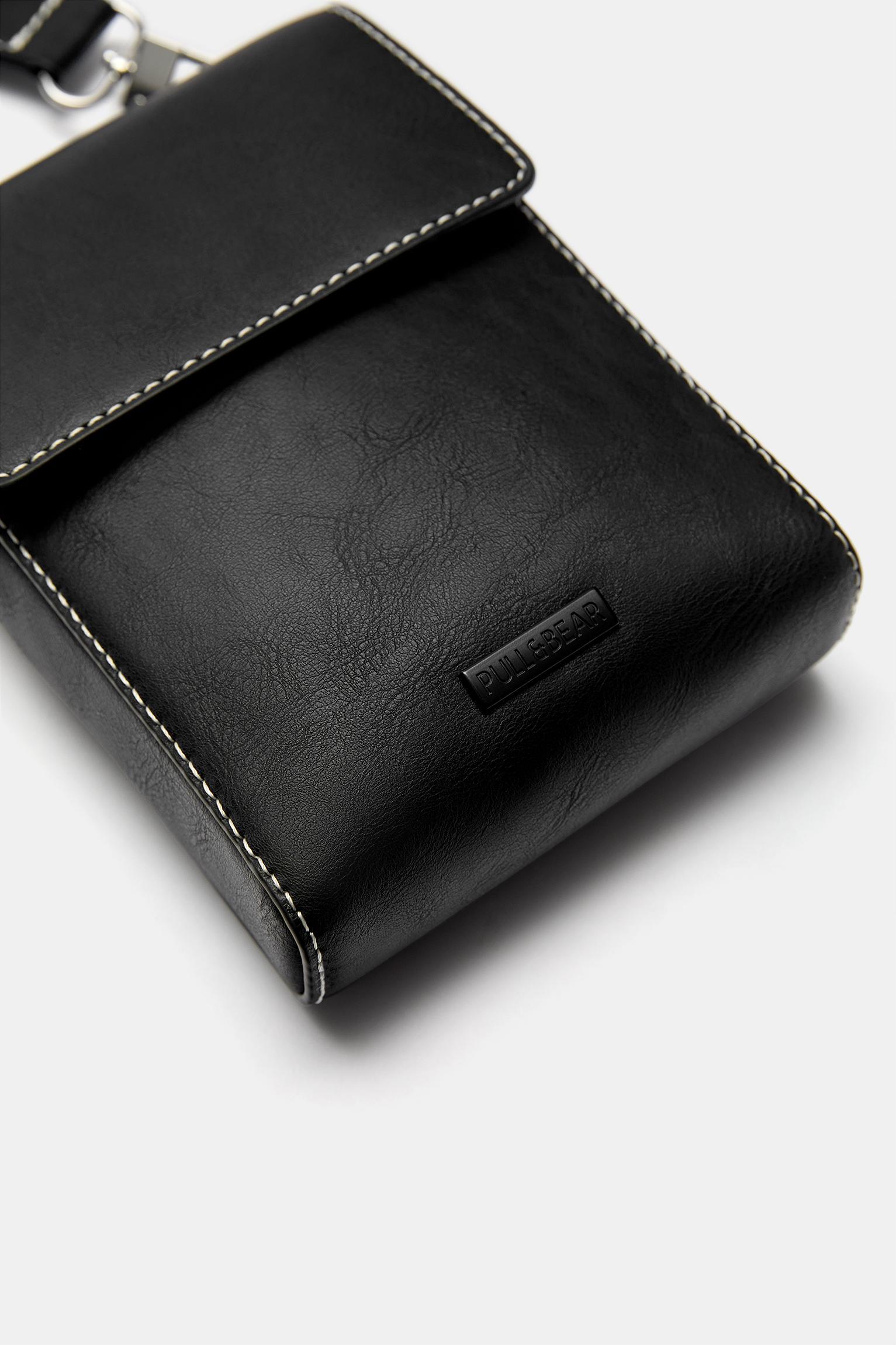 Crossbody bag with topstitching Product Image