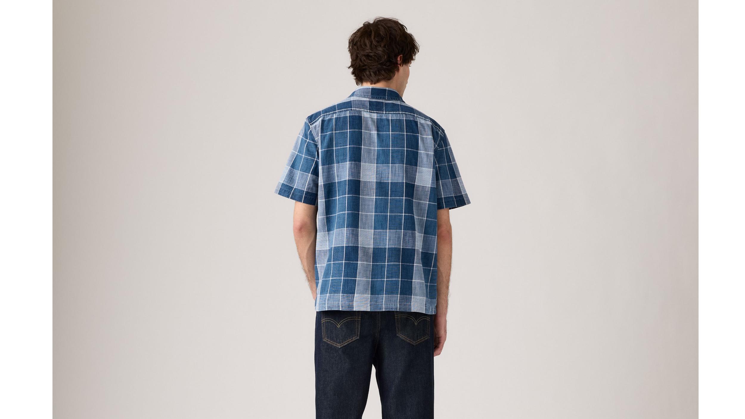 Luru Boxy Cropped Short Sleeve Shirt Product Image