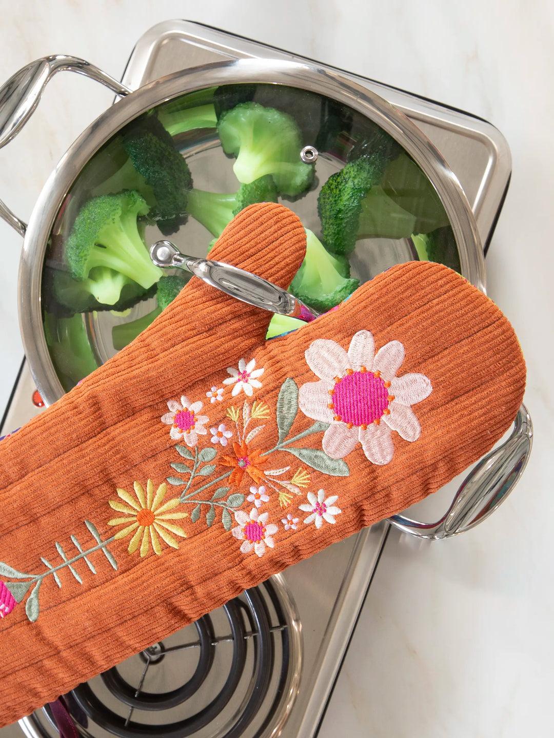 Bake Happy Double-Sided Oven Mitt Product Image