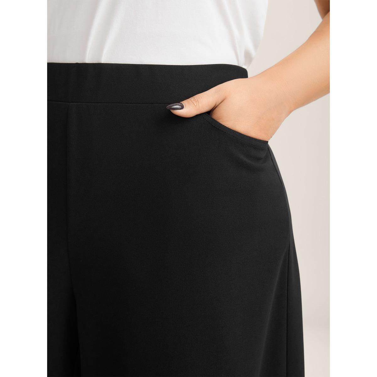 Plus Size Scalloped Hem Pull-On Wide-Leg Pants Women Black Timeless Wide Leg Mid Rise Elegant Pants BloomChic 18-20/2X Product Image