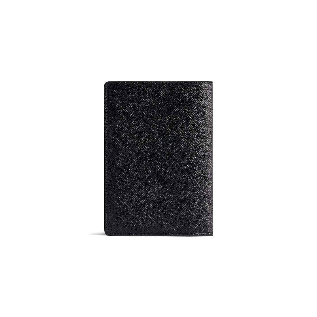 Men's Passport Holder in Black Product Image