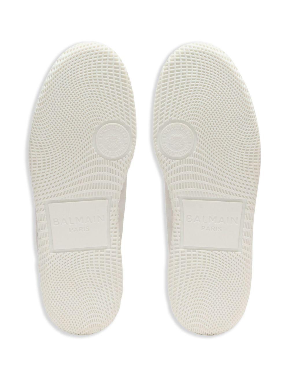 leather sneakers  Product Image