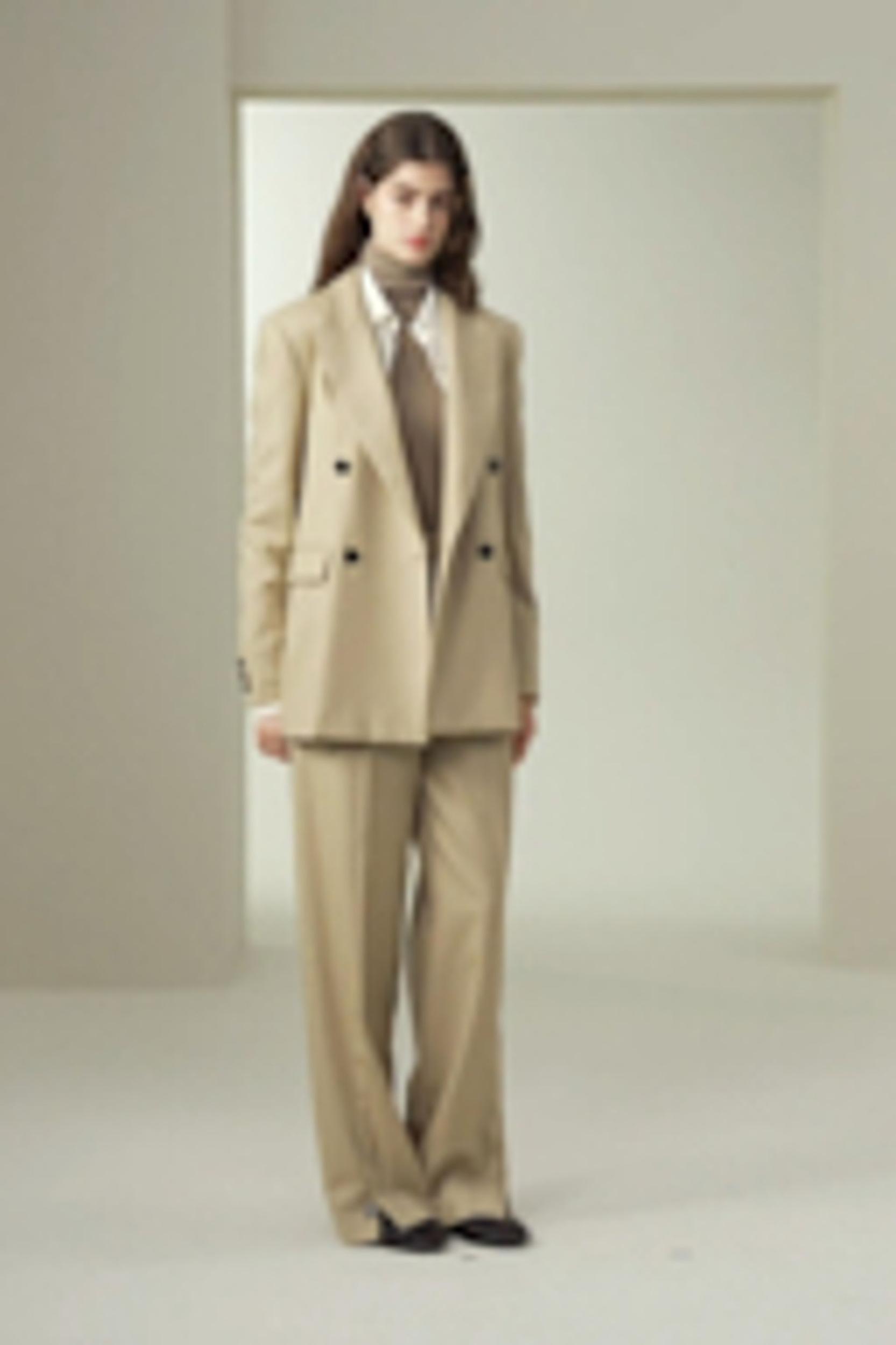 Modern Beauty Silk Wool Blazer Product Image