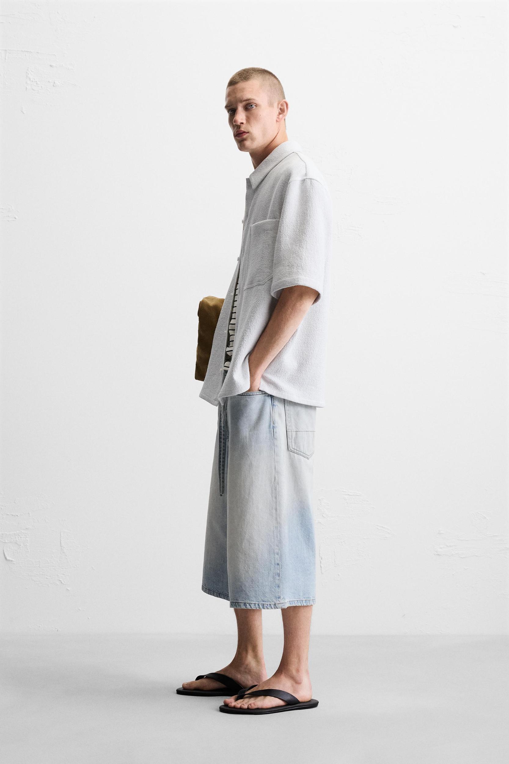 GEOMETRIC JACQUARD SHIRT Product Image