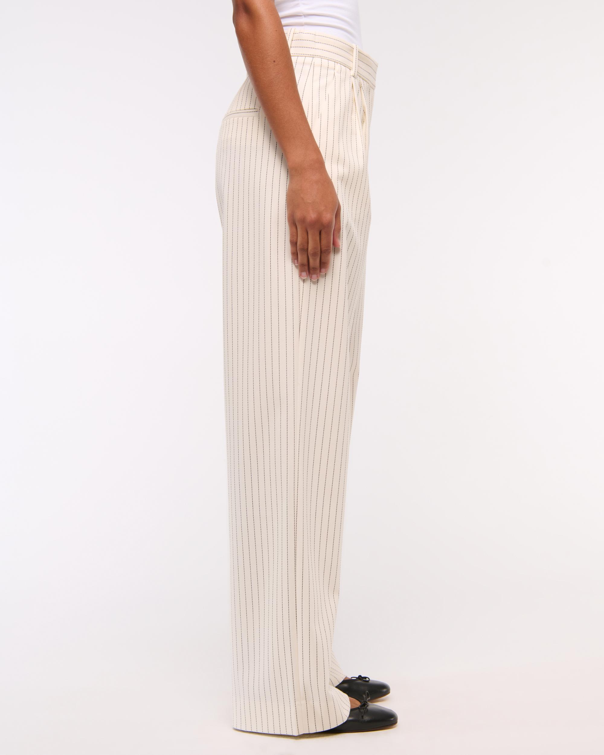 Curve Love A&F Sloane Tailored Wide Leg Pant Product Image