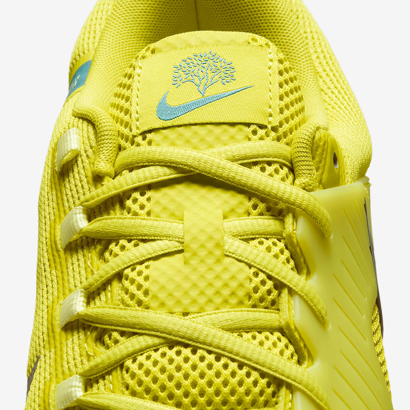 Nike Men's GP Challenge 1 Premium Hard Court Tennis Shoes Product Image