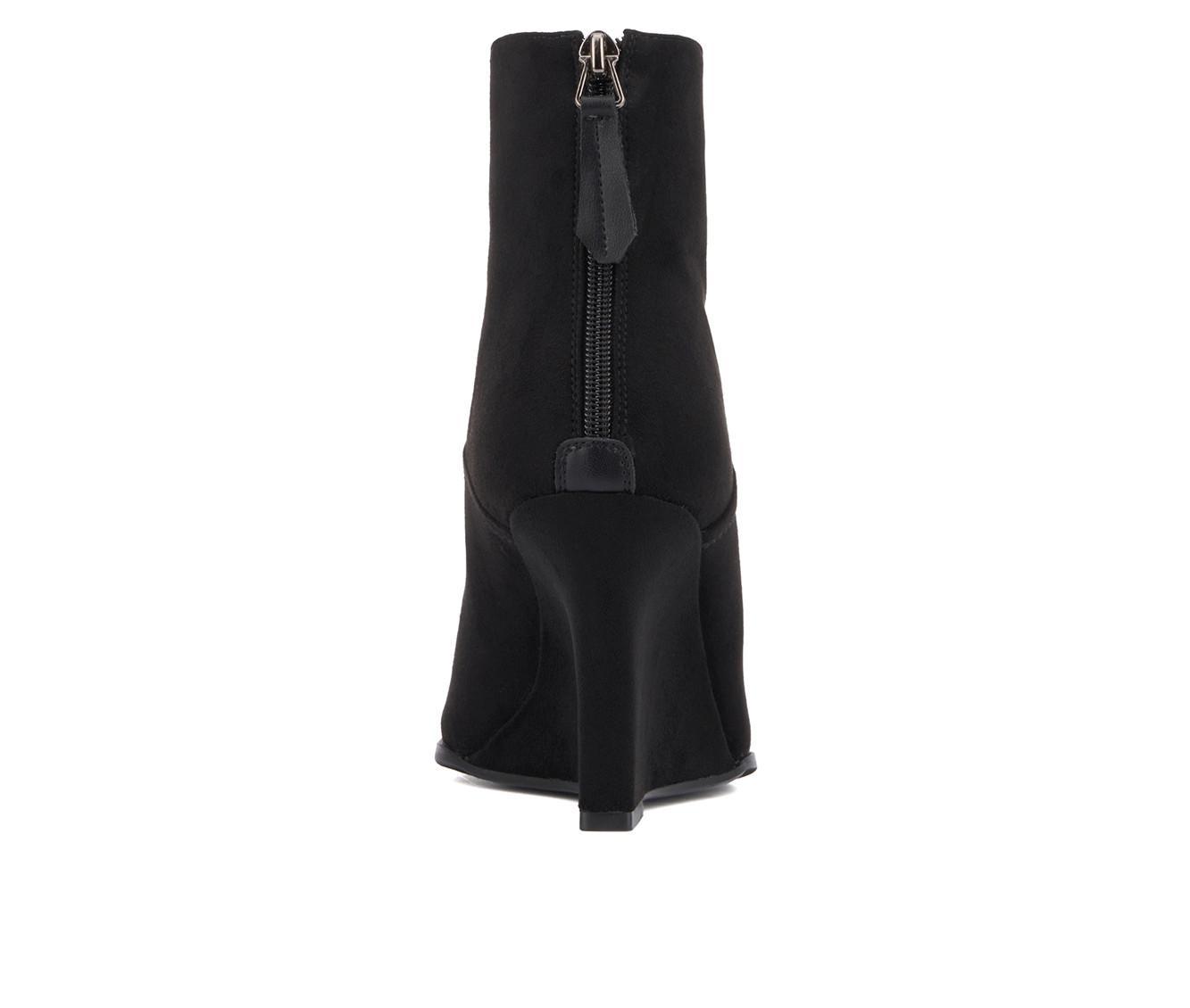 Women's Torgeis Lexis Booties Product Image