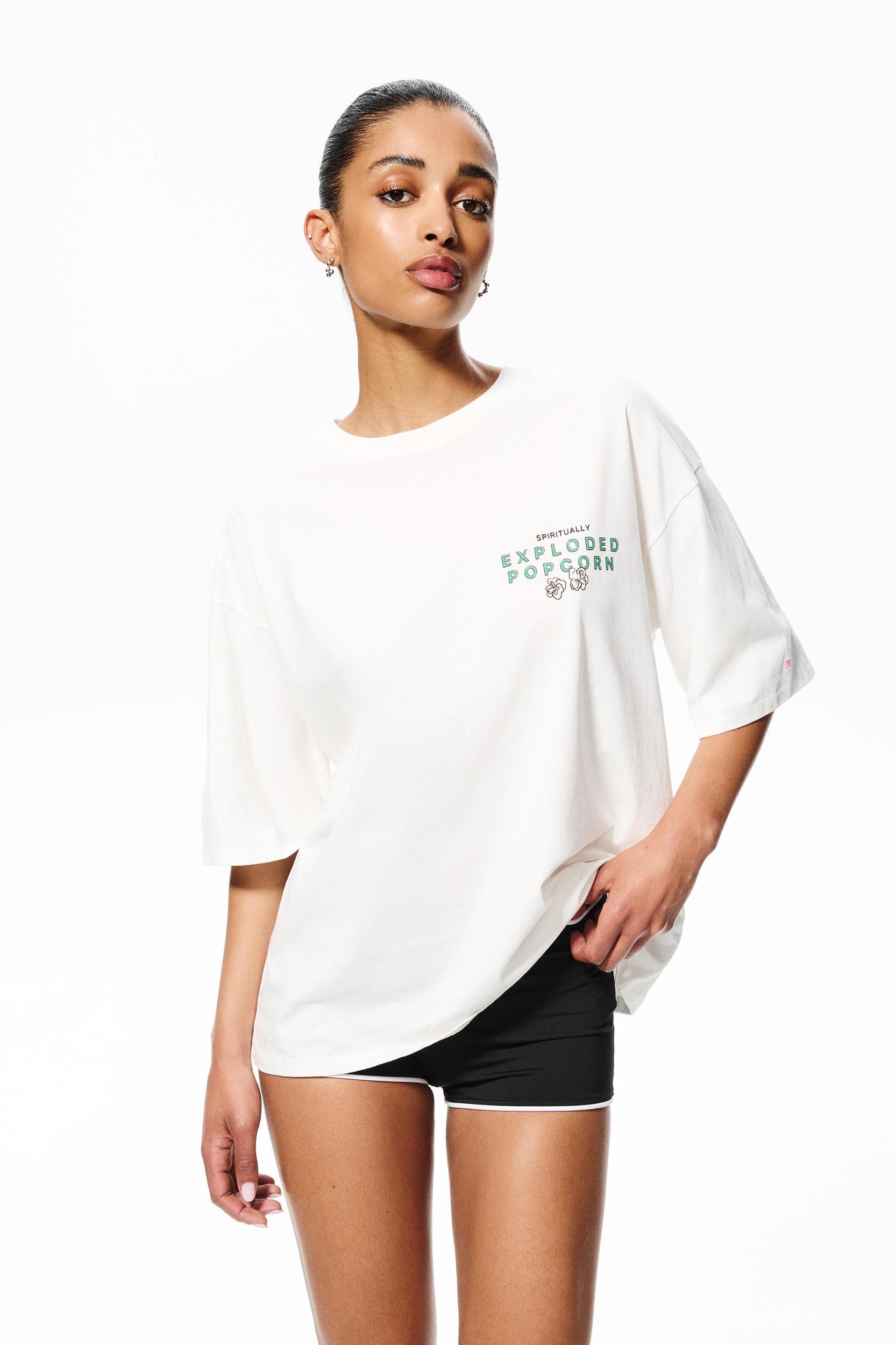 Popcorn graphic T-shirt Product Image